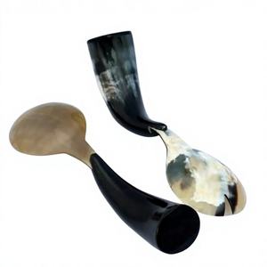 Cuchara de Servir Mini Hecha a Mano con Cuerno Natural Real de la Mejor Calidad, Diseño Único, Decorativa, Capacidad de 10 ml, Ecológica, para Fiestas y Cocina en India - Product Image 5