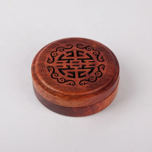 Porte-Bakhoor en bois CasaLuxe, brûleur d'encens artisanal en bois naturel avec un design arabe sophistiqué pour une maison de prestige - Product Image 1