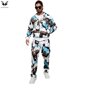 Conjunto de Sudadera con Capucha y Pantalones Deportivos Personalizados, Modernos, de Alta Demanda, Duraderos, con Estampado Urbano y Cierre de Cremallera, para Hombre - Product Image 3