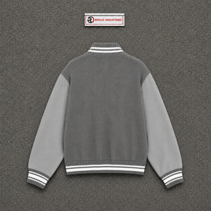 Chaqueta Varsity de Lana Gris con Mangas Gris Claro, Chaqueta Bomber de Béisbol de Primera Calidad para Hombre y Mujer, Chaqueta Letterman al por Mayor - Product Image 6