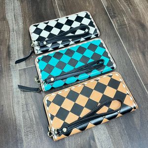 2025 venta al por mayor nueva llegada patrón a cuadros cuero mecanizado a mano mujer embrague lujo cuero genuino tarjetero cartera - Product Image 5