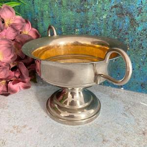 ถ้วยรางวัลโลหะชุบทองคุณภาพสูงพร้อมแผ่นสลักลาย ราคาโรงงานจากอินเดีย - Product Image 4