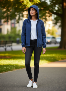 Veste coupe-vent décontractée légère et résistante à l'eau pour l'hiver, service OEM premium, fermeture éclair, col montant, logo personnalisé sur le devant - Product Image 4