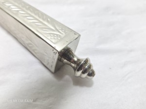 Loupe de luxe argentée à main avec poignée métallique vintage, loupe de bureau pour décoration de bureau, cadeaux d'entreprise, papeterie - Product Image 3