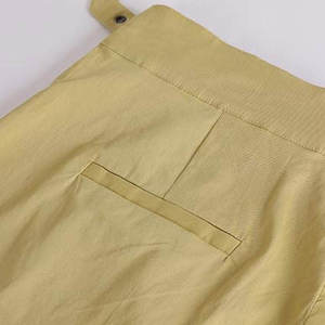 Pantalon plissé beige pour homme, taille haute, en coton, décontracté, pour le printemps, infroissable, style avant - Product Image 4