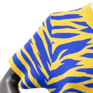 Robe bleue et or Sigma Gamma Rho, élégante robe trapèze à manches courtes pour femme, tenue de sororité tendance, tenue de fête personnalisée - Product Image 5