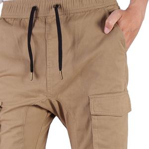 Pantalones Cargo Joggers personalizados para hombres, ligeros y cómodos, ajuste atlético para entusiastas del aire libre - Product Image 3