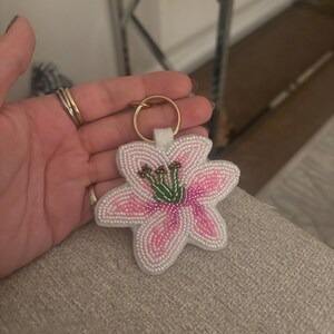 Llavero con Cuentas de Estilo Vintage | Abalorio Retro para Bolso con Cuentas de Vidrio Multicolor, Accesorio Colorido Inspirado en los 90 - Product Image 4