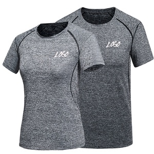 T-shirt doux et confortable pour femmes T-shirt à manches courtes avec logo personnalisé T-shirt confortable pour l'extérieur pour femmes T-shirt - Product Image 4