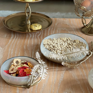 Table Decor Best Quality Food Storage Serving <b>Large</b> Glass Bowl free Fruits Salad Snacks Dinner Table Serve Bowl With Metal Stand - Product Image 1