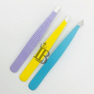 Pince à épiler pour sourcils haut de gamme en acier inoxydable, modèle Mink, lot de pinces à épiler pour sourcils, droites et biseautées, très demandées, avec logo personnalisable, bleues - Product Image 3