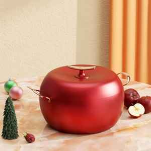 Casserole en aluminium de luxe avec couvercle, antiadhésive, grande capacité, pour soupes et ragoûts, compatible induction. - Product Image 1