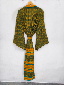 Robe en soie longue jusqu'aux chevilles pour elle, robe multicolores, robe de nuit, robe indienne vintage en soie recyclée, kimono en sari. - Product Image 4