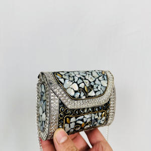 Pochette de créateur de luxe pour femmes Rhinestone décoré rabat soirée épaule portefeuille sacs à main pour filles par Falak World Export - Product Image 6