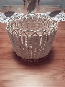 Panier porte-revues en rotin tressé éco-responsable, paniers de rangement faits à la main, naturels, modernes, multifonctionnels, fabriqués à Hanoï au Vietnam - Product Image 6