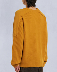 Pull-over tricoté surdimensionné jaune moutarde pour homme, col rond, couleur unie, avec poches, coupe classique, idéal pour l'automne, ODM - Product Image 4