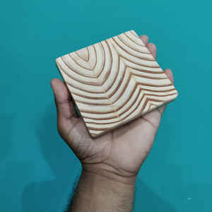 Sous-verre artisanal en bois de pin de qualité supérieure, sous-verre en bois naturel pour protéger la table à prix avantageux - Product Image 5