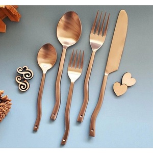 New Style Twisted Handle Stainless Steel <b>Rose</b> Gold Cutlery Mirror Polished Copper Silverware for Hotel Home Wedding Tableware - Product Image 2