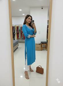 Premium Chanderi Silk V Neck Embroidery Work <b>Kurti</b> With Cotton Lining - Product Image 2