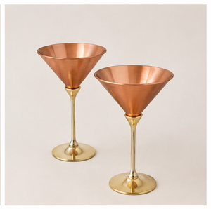 Copa de Martini de Cobre de Lujo con Tallo de Latón Chapado en Oro, Hecha a Mano, Irrompible, para Bodas, Fiestas y Hoteles - Product Image 3