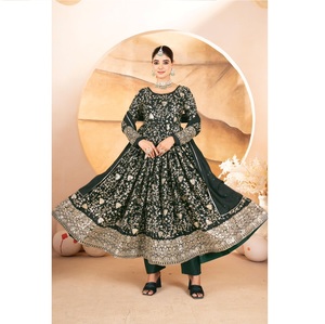 ชุดเดรส Anarkali สำหรับผู้หญิง ดีไซน์เนอร์แบรนด์ดัง ผ้าจอร์เจตต์ ประดับด้วยงานปักเลื่อมหนักและงานปักดิ้นหลายเส้น พร้อมผ้าคลุมไหล่และกางเกงขายส่งจำนวนมาก - Product Image 1