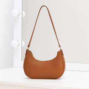 Sac demi-lune en cuir véritable noir pour femme, sac à main à bandoulière, texture douce, design classique - Product Image 2