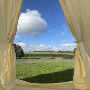 Tenda a Campana da 3m (9.85ft) per 4 Stagioni, Tenda Glamping in Tela Resistente con Palo in Alluminio per Campeggio Familiare ed Escursionismo, Disponibile in Camo - Product Image 5