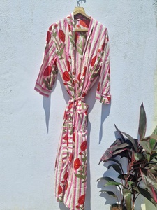 Bata Kimono Floral de Algodón con Cuello en V y Cordón Ajustable para Mujer, Manga 3/4, Ligera, para Playa, Hecha a Mano, Ropa de Estar por Casa de Verano - Product Image 5