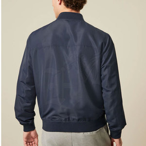 Chaqueta Bomber de Invierno con Cuello Alto de Lona de Poliéster/Nylon, Diseño de Última Moda, Impermeable, con Logotipo Frontal, Venta al Por Mayor para Hombre - Product Image 2