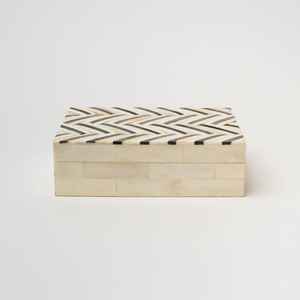 Boîte à bijoux ronde en MDF incrusté de résine et d'os pour femmes, à offrir en vrac - Product Image 5