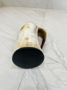 Taza de cuerno de búfalo pulido con logo vikingo, hecha a mano y tallada, estilo vikingo moderno, Vikingos Ragnar - Product Image 3