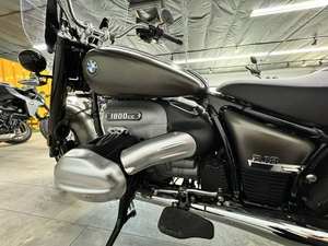 มอเตอร์ไซค์ทัวริ่งรุ่นใหม่ BMW R 18 Classic Manhattan Metallic Matte - Product Image 3