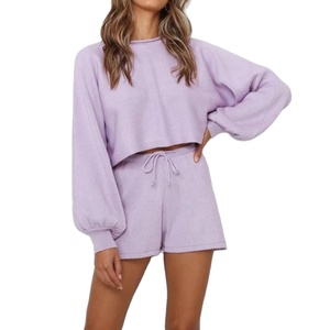 Conjunto Deportivo de 2 Piezas para Mujer, Sudadera con Capucha y Pantalones Cortos, Corte Regular, Estilo Casual de Invierno, Spandex/Poliéster, Nueva Moda 2026 - Product Image 1