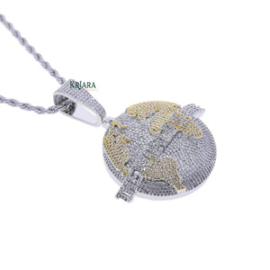 Pendentif globe en argent 925 plaqué rhodium avec diamant de laboratoire taille brillant rond, unisexe, luxe, pour usage quotidien - Product Image 3