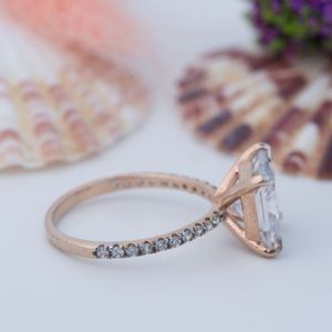 Nouvelle bague de fiançailles pour femme en argent S925, sertie de diamants carrés à quatre griffes, bijou de mariage de luxe léger, exquis et tendance, de haute qualité - Product Image 3