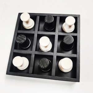 เกมติ๊กแท็กโทไม้กลมและหินอ่อนธรรมชาติ พร้อมถาดไม้และชุดตกแต่งทองเหลือง โดย Fashion World Exports - Product Image 3