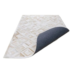 พรมหนังวัวลายทางสไตล์เปอร์เซียทำมือกันลื่น - Product Image 2