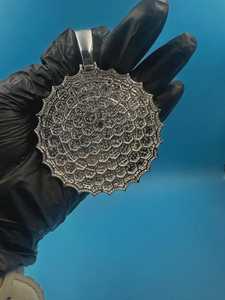 จี้โลโก้ฮิปฮอปสำหรับผู้ชาย ประดับเพชรแบบ Iced Out จี้ตัวอักษรแบบกำหนดเอง เงินแท้ 925 ประดับเพชร VVS มอยส์ซาไนต์ จี้โลโก้ตัวอักษรชื่อ - Product Image 5