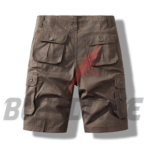 Shorts en coton uni pour homme, taille haute, fermeture boutonnée, style denim délavé, tissu respirant. - Product Image 4