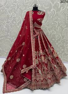 Ensemble Lehenga Choli en soie brodée bordeaux avec dupatta, col en V, tenue de mariée, vêtements de fête de mariage - Product Image 5