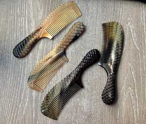 Peine de Cuerno Natural Hecho a Mano, Recién Llegado – Peine para el Cabello Hecho a Mano – Cabello y Cuero Cabelludo Saludables – Calidad Premium – Regalo - Product Image 1