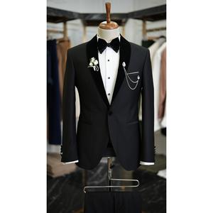 Tuta da uomo con cintura in smoking da sposo in velluto con collo a scialle taglio italiano Slim Fit - Black - Product Image 4