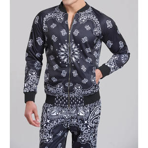 Ensemble de survêtement unisexe doux et confortable en coton mélangé, sweat-shirt et pantalon surdimensionnés, parfait pour les hommes, les femmes, les adolescents et les jeunes - Product Image 3