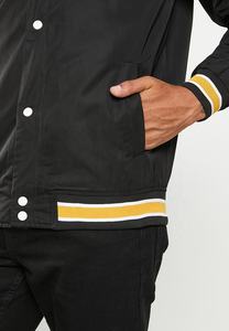 Venta al por mayor Chenille bordado personalizado diseño bombardero chaqueta hombres satén béisbol Letterman Varsity chaquetas para hombres - Product Image 4