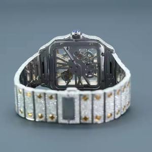 Reloj de Lujo para Hombre con Diamantes Moissanite, Esfera Morada de Diseño y Brazalete Estilo Hip Hop - Product Image 2