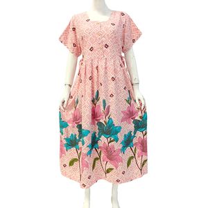 Pyjama élégant et décontracté pour femme en rayonne thermique, longueur genou, avec col rond et taille élastique - Product Image 5