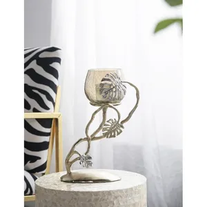 Chandelier rustique en fer antique fait main, support de bougie vintage pour hôtel, restaurant, ferme et décoration intérieure – Décoration haut de gamme - Product Image 1