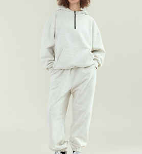 Conjunto de dos piezas de sudadera y pantalones deportivos con cordón para mujer, estilo urbano, cintura alta, informal y a la moda. - Product Image 4