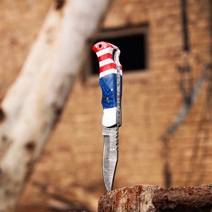 Navaja Plegable de Acero de Damasco con Hoja de Punta Caída, Mango con Bandera Americana Roja, Blanca y Azul, Cierre Trasero, Navaja de Bolsillo EDC, Equipo de Supervivencia OEM - Product Image 4