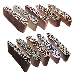 Blocs d'impression floraux ronds en henné, en bois, faits à la main et profondément gravés, certifiés FDA, emballage personnalisé, utilisation pour l'impression multi-surfaces - Product Image 1